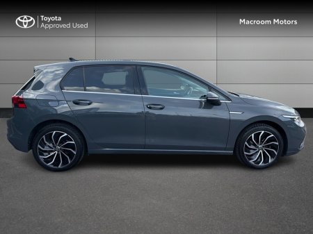 2021 Volkswagen Golf - photo 3
