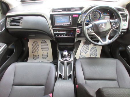 2015 Honda Grace - photo 7