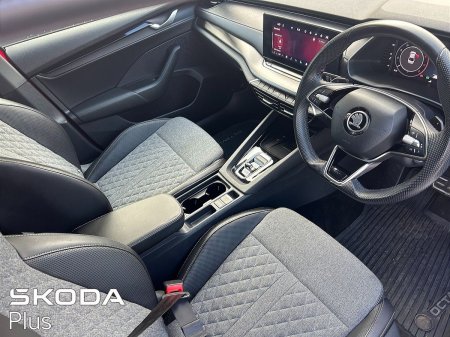 2025 Skoda Octavia - photo 2