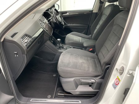 2019 Volkswagen Tiguan - photo 25