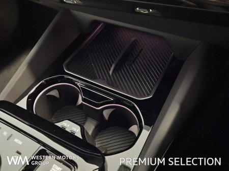 2025 BMW 5-Series - photo 20
