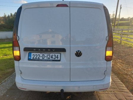 2022 Volkswagen Caddy - photo 2