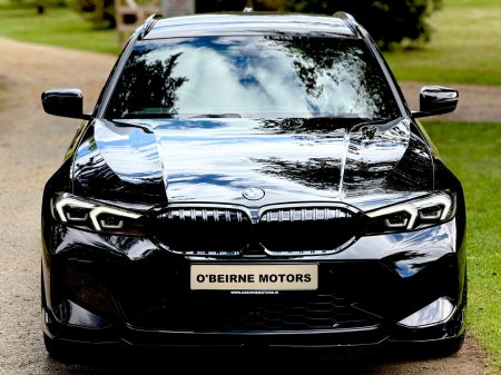 2023 BMW 3-Series - photo 2