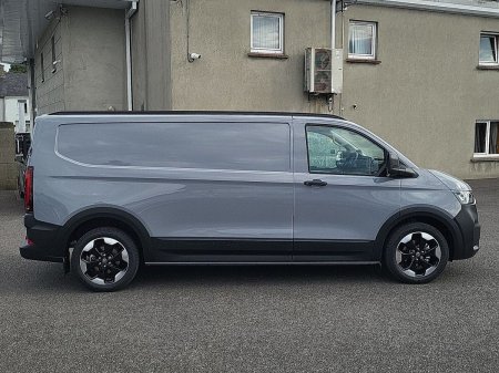 2027 Volkswagen Transporter - photo 9