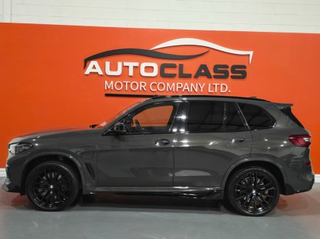 2022 BMW X5 - photo 8