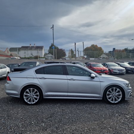 2017 Volkswagen Passat - photo 3