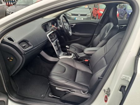 2018 Volvo V40 - photo 18
