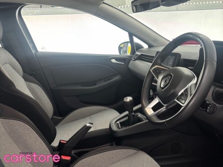 2024 Renault Clio - photo 9