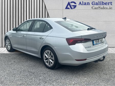 2022 Skoda Octavia - photo 2