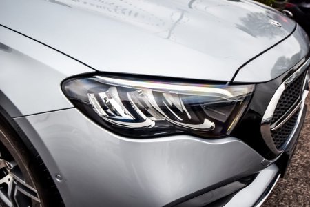 2025 Mercedes-Benz E-Class - photo 10
