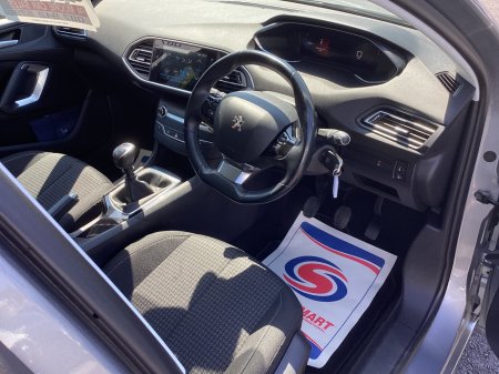 2021 Peugeot 308 - photo 11