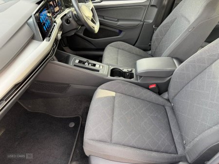 2023 Volkswagen Golf - photo 12