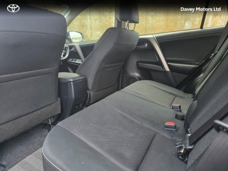 2016 Toyota RAV4 - photo 5