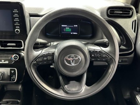 2022 Toyota Aqua - photo 12