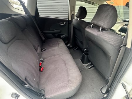 2013 Honda Fit - photo 12