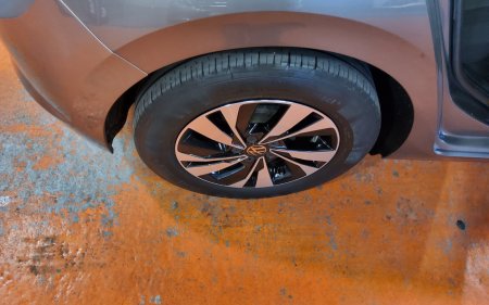 2021 Volkswagen Polo - photo 10