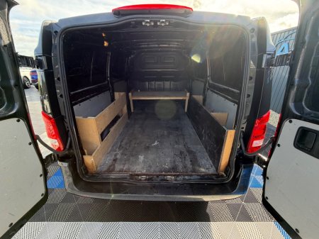 2021 Mercedes-Benz Vito - photo 36