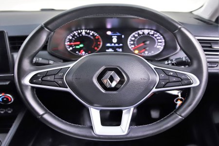 2023 Renault Clio - photo 17