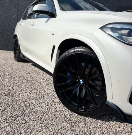 2019 BMW X5 - photo 3