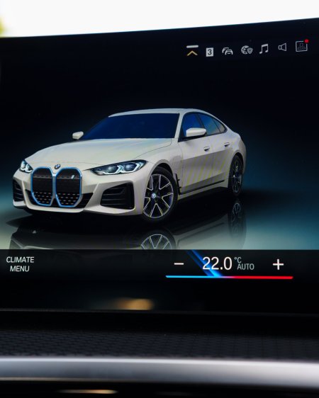 2023 BMW i4 - photo 17