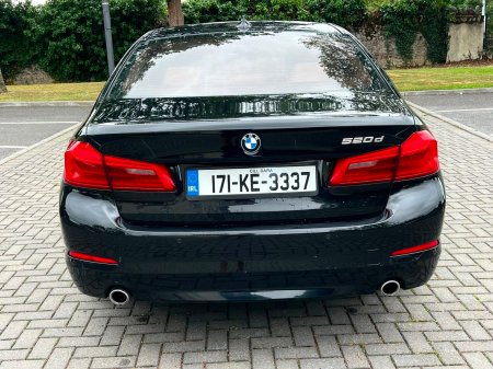 2017 BMW 5-Series - photo 11