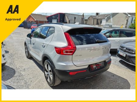 2023 Volvo XC40 - photo 9