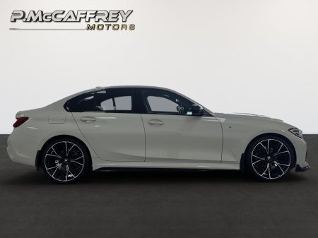 2022 BMW 3-Series - photo 4