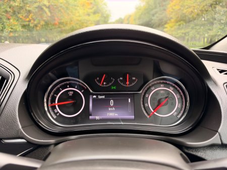 2016 Vauxhall Insignia - photo 13