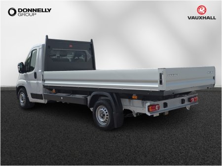 2026 Vauxhall Movano - photo 2