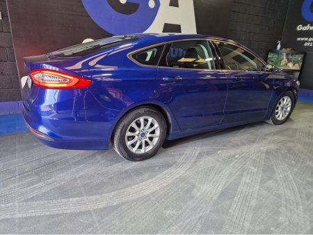 2017 Ford Mondeo - photo 10
