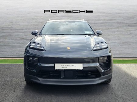 2026 Porsche Macan - photo 6