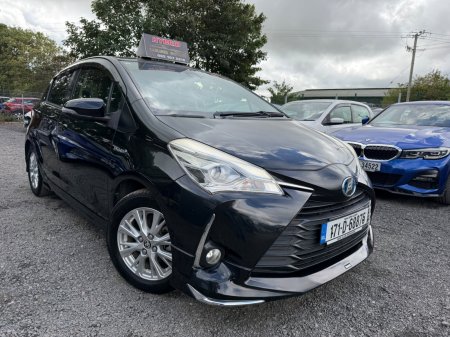 2017 Toyota Vitz Hybrid Sol