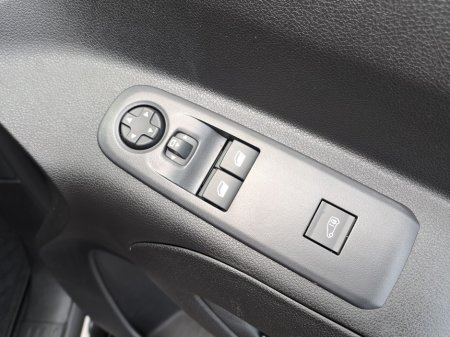 2026 Opel Combo - photo 35