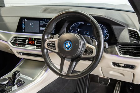 2022 BMW X5 - photo 9