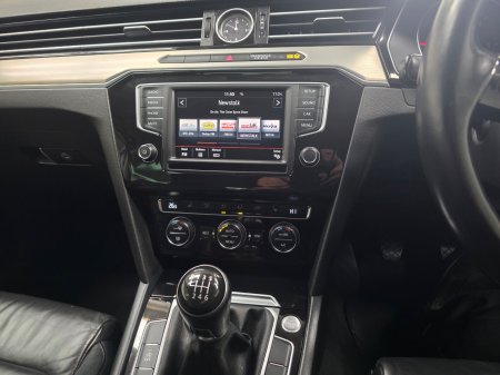 2015 Volkswagen Passat - photo 10