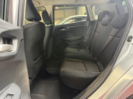 2014 Honda Fit - photo 23