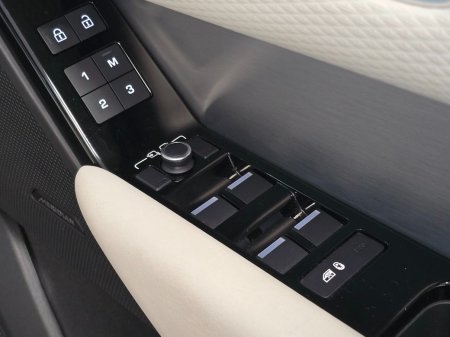 2023 Land Rover Range Rover Velar - photo 19