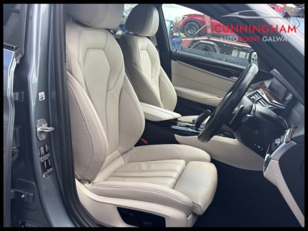 2020 BMW 5-Series - photo 37