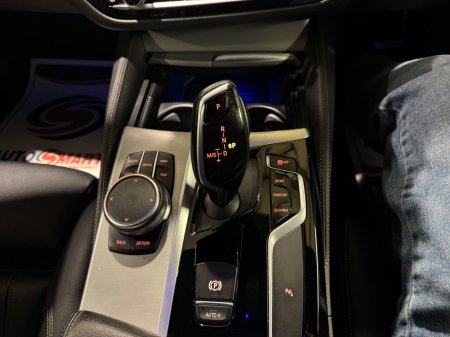 2019 BMW 5-Series - photo 20
