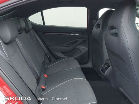 2026 Skoda Superb - photo 48