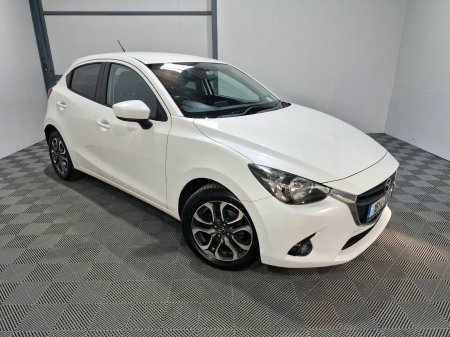 2015 Mazda Mazda2 - photo 2