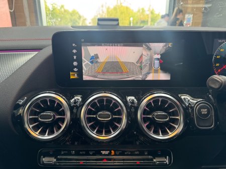 2021 Mercedes-Benz EQA - photo 10
