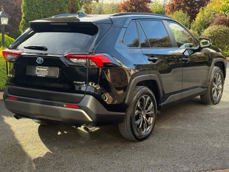 2024 Toyota RAV4 - photo 7