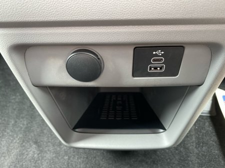 2026 Ford Tourneo Custom - photo 20