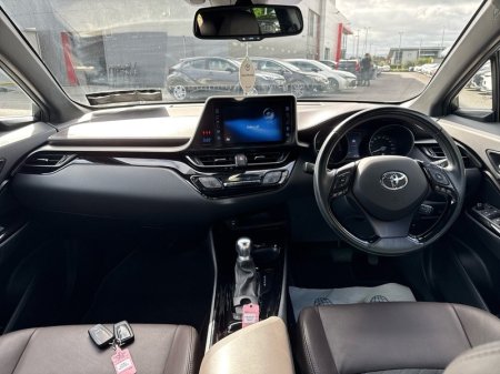 2019 Toyota C-HR - photo 8