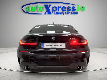 2023 BMW 3-Series - photo 11