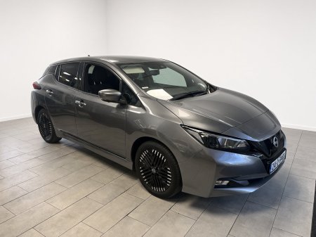 2024 Nissan Leaf Leaf XE 40 kWh