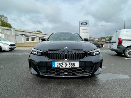 2025 BMW 3-Series - photo 5