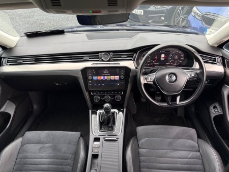2019 Volkswagen Passat - photo 12