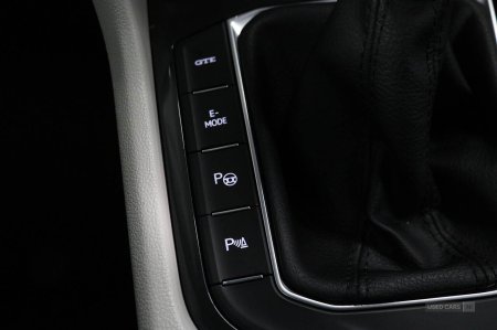 2023 Volkswagen Tiguan - photo 31